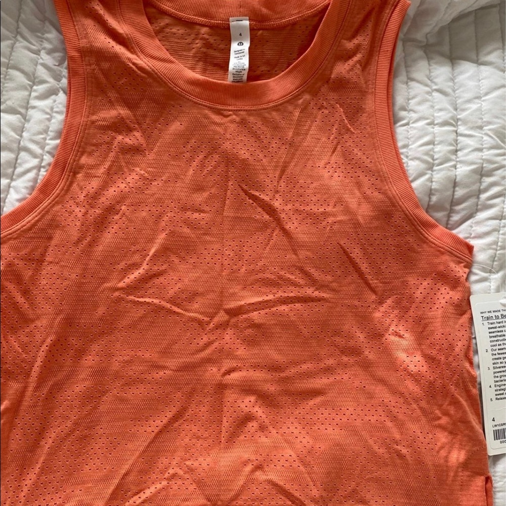 NWT Lululemon train tank